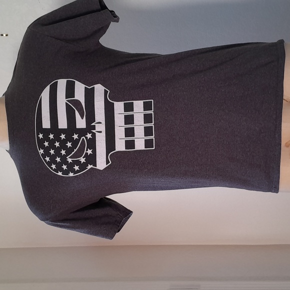 MARVEL The Punisher Graphic T Shirt - Picture 9 of 16